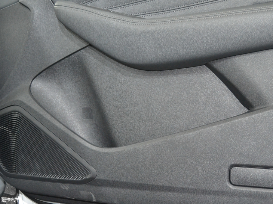 2018|LLAX7  1.4T քӺA