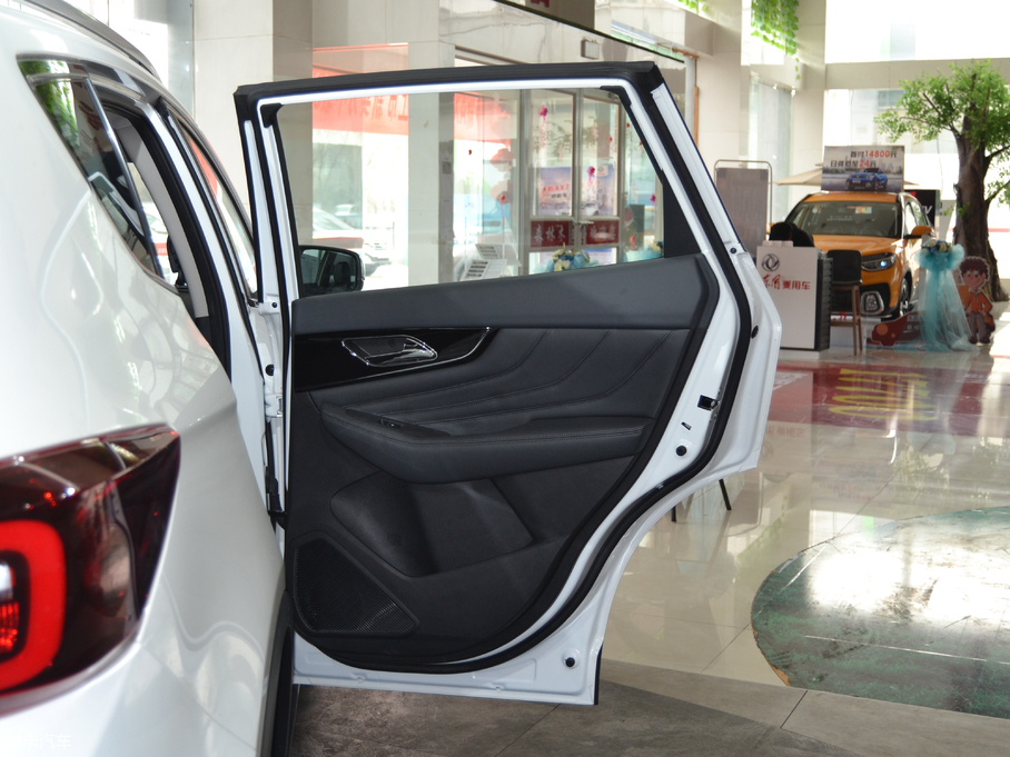 2018��|�L(f��ng)�L(f��ng)��AX7 ��(j��ng)�� 1.4T �քӺ��A��