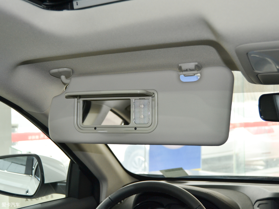 2018|LLAX7  1.4T քӺA