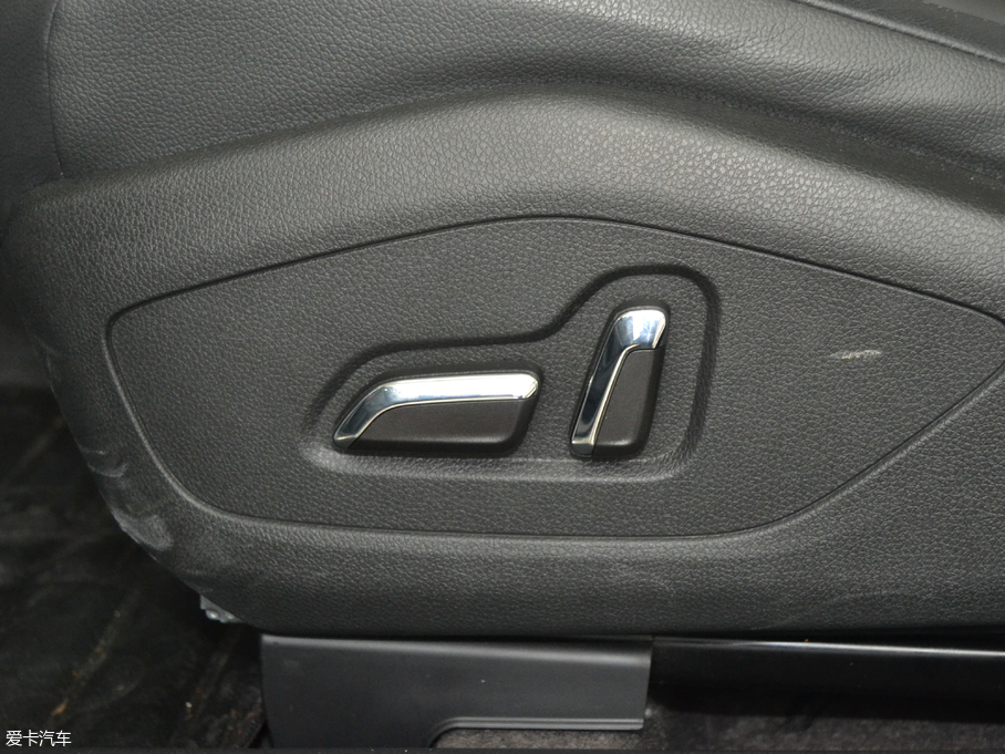 2018|LLAX7  1.4T քӺA