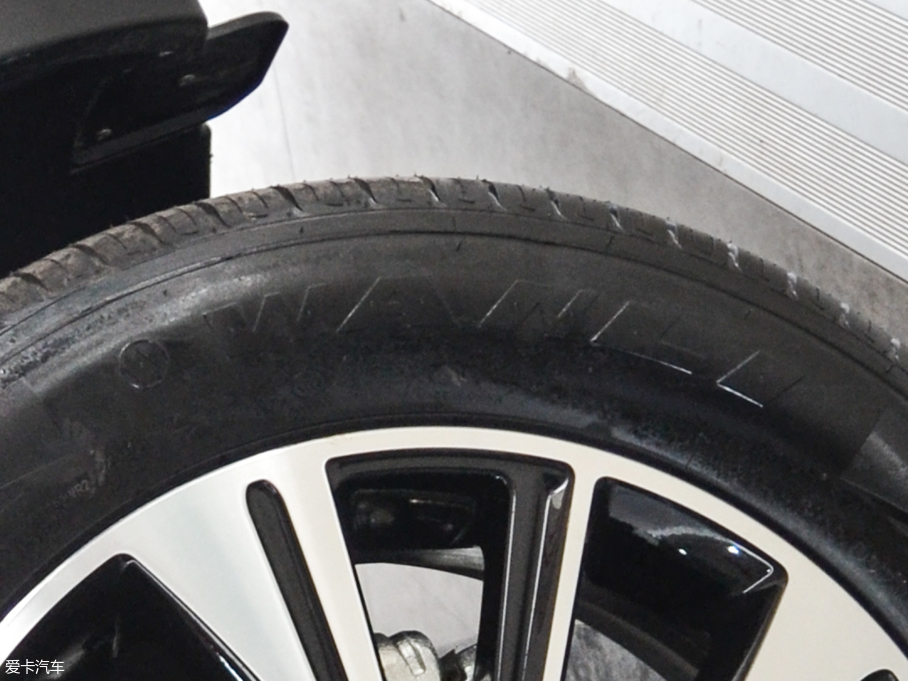 2018|LLAX7  1.4T քӺA