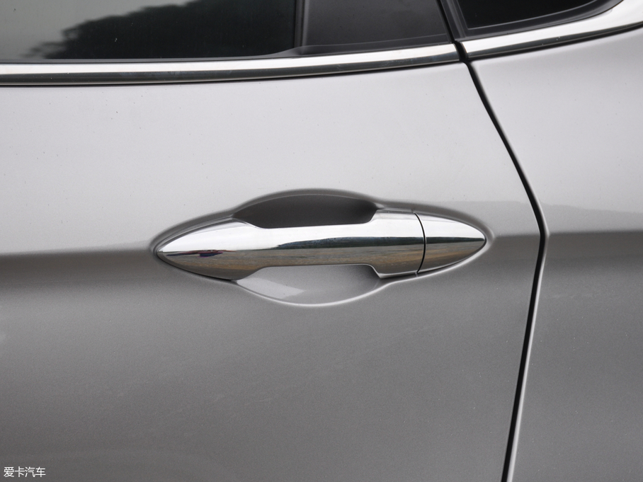 2018|LLAX7  1.6T ԄF