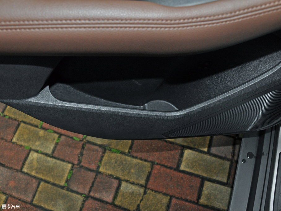 2018|LLAX7  1.6T ԄF