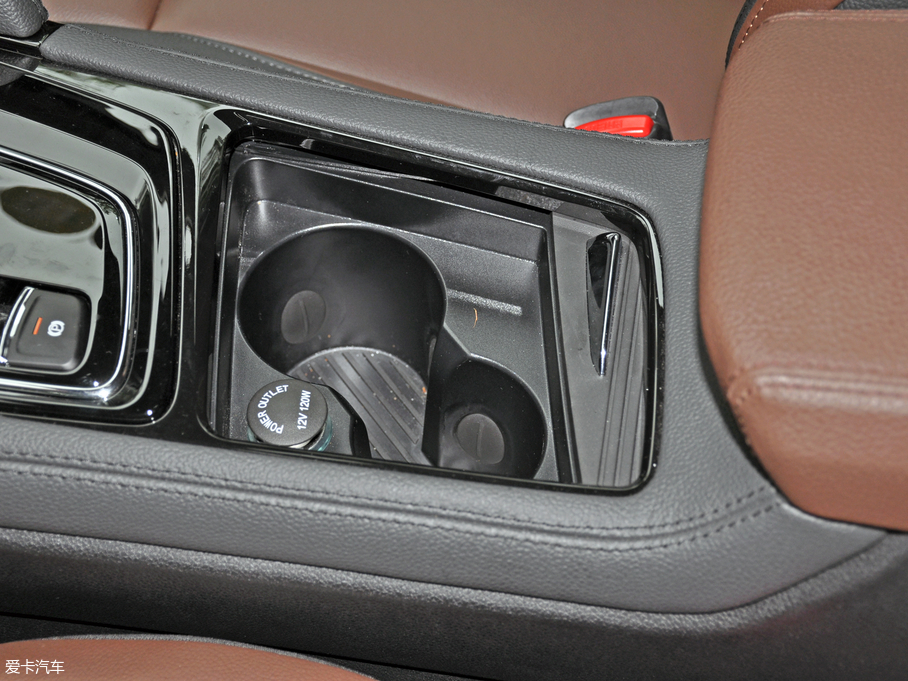 2018|L(fng)L(fng)AX7 (jng) 1.6T Ԅ(dng)F