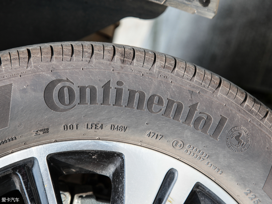 2018|LLAX7  1.6T ԄF