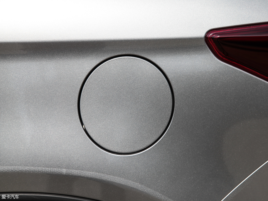 2018|LLAX7  1.6T ԄF