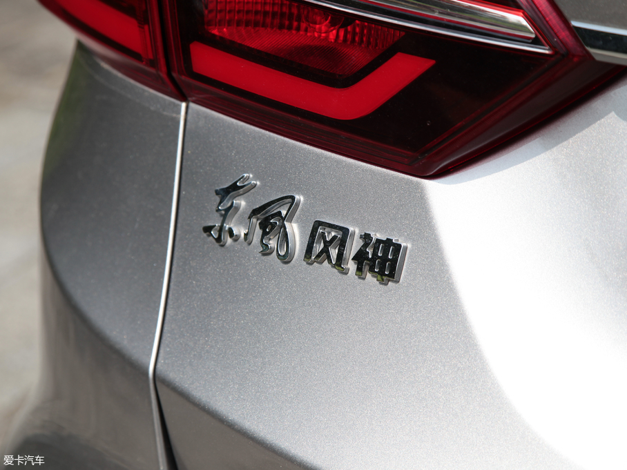 2018|LLAX7  1.6T ԄF