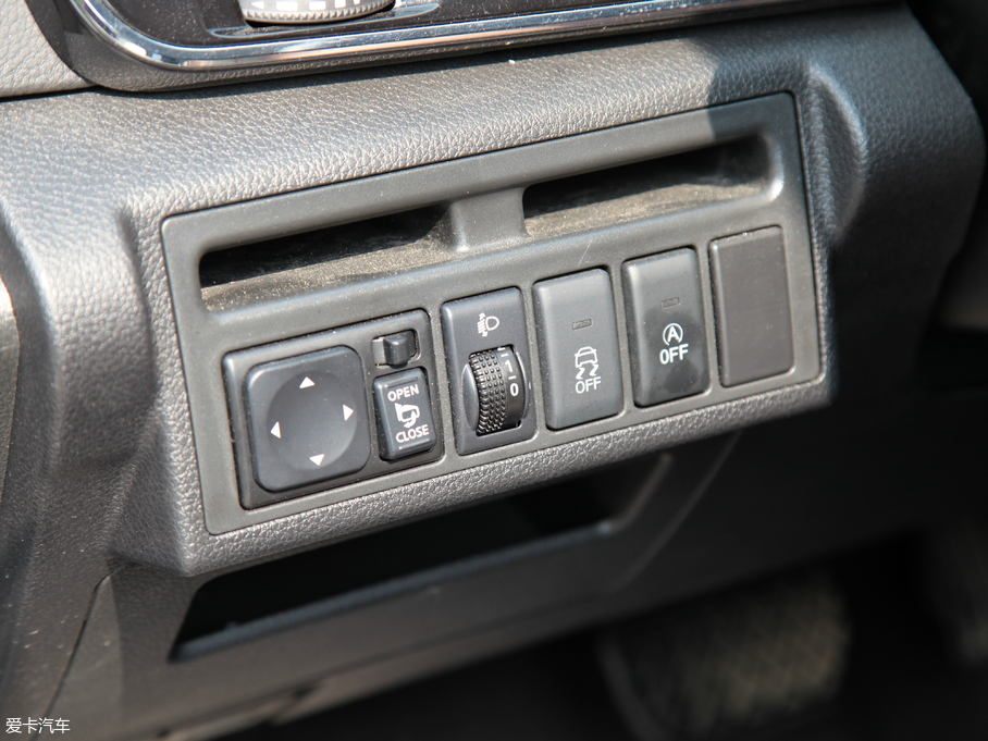 2018|L(fng)L(fng)AX7 (jng) 1.6T ԄF