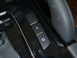 2018 1.6T ԄӾӢ п؅^