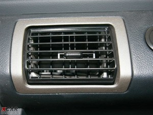 2009款1.6L 手动时尚型 中控区