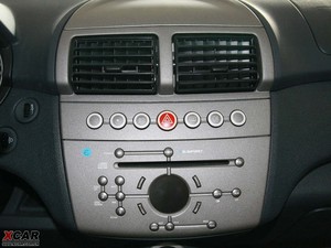 2009款1.6L 手动时尚型 中控台
