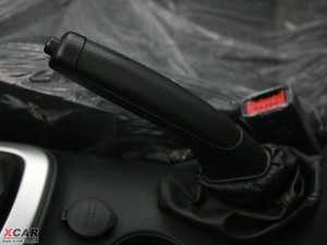 2009款1.6L 手动时尚型 驻车制动器