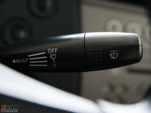 2009款1.6L 手动时尚型 中控区