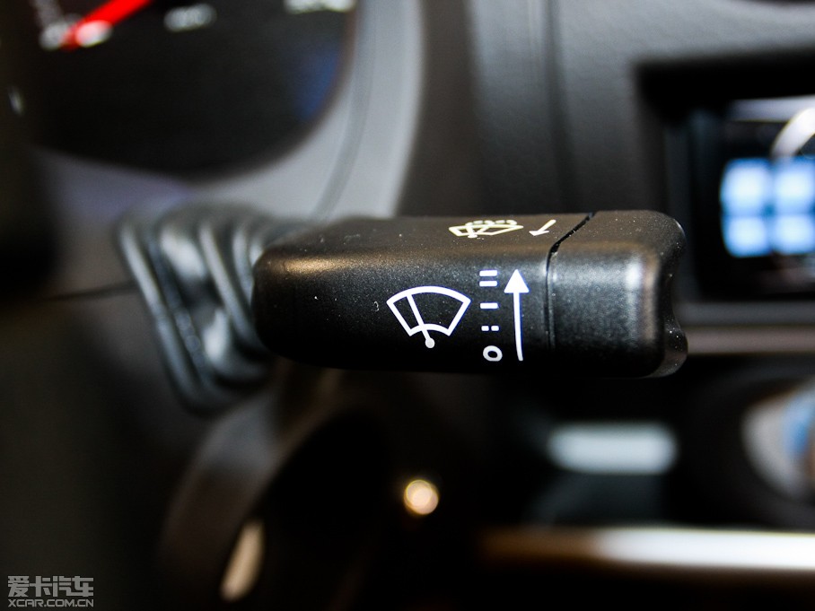 2011Elise 1.8L SC ˜ʰ