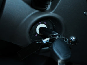 20111.8L R ˜ʰ п؅^