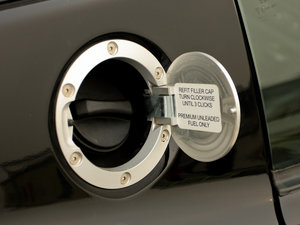 2011款1.8L SC 标准版 油箱盖