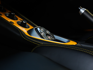 2019GT410 Sport п؅^(q)