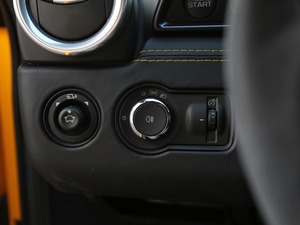 2019GT410 Sport п؅^