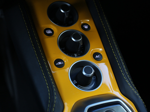 2019GT410 Sport п؅^