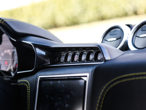 2019GT410 Sport п؅^