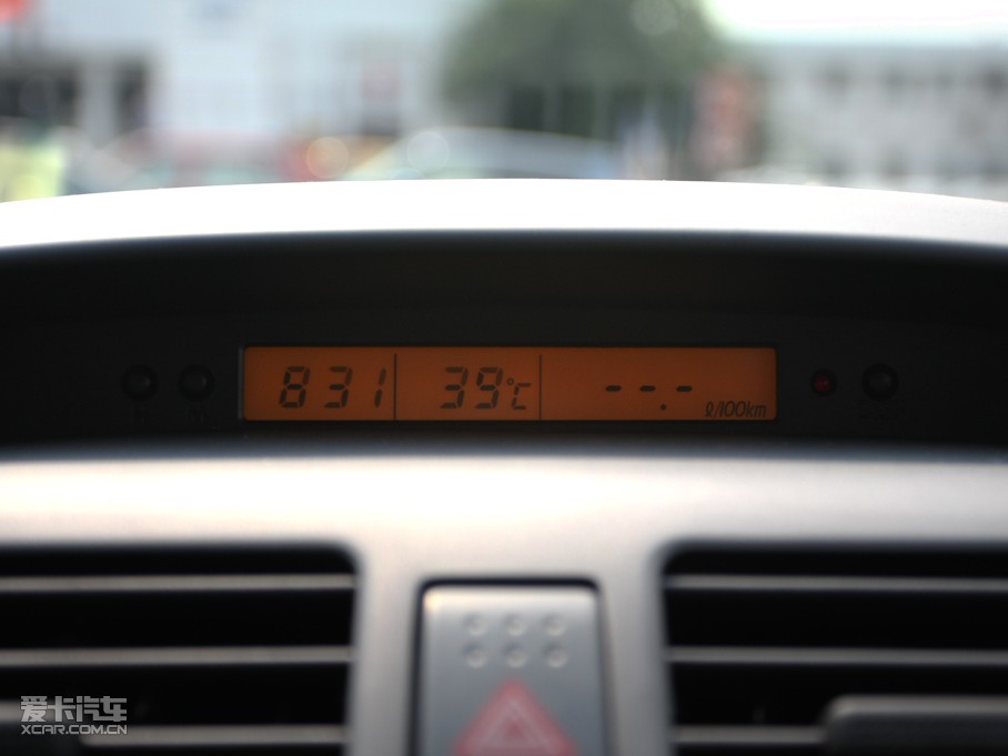 2009�����ZSX4�Ɏ� 1.6L �Ԅ�������