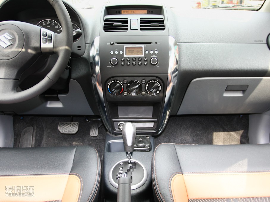 2009�����ZSX4�Ɏ� 1.6L �Ԅ�������