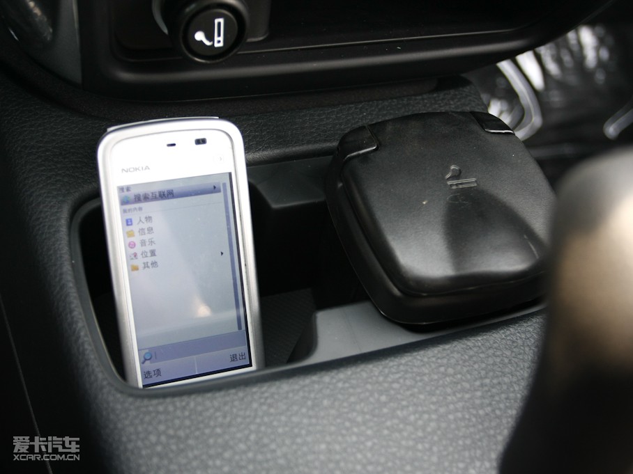 2009�����ZSX4�Ɏ� 1.6L �Ԅ�������