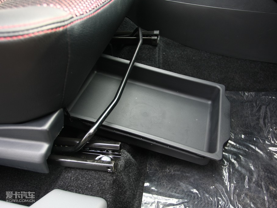 2009ZSX4Ɏ 1.6L քӕrа