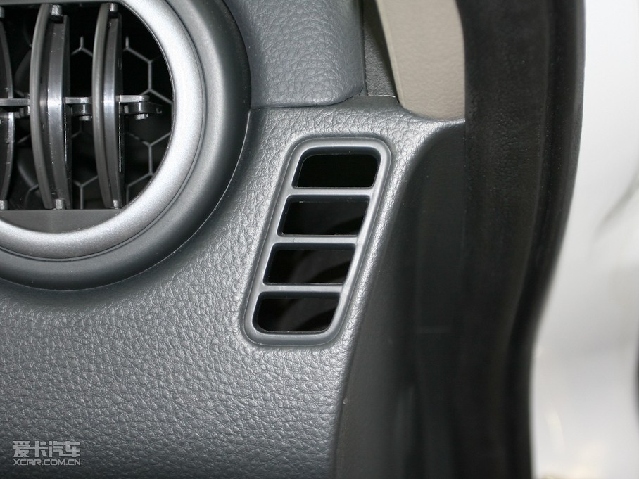 2009ZSX4Ɏ 1.6L քӕrа