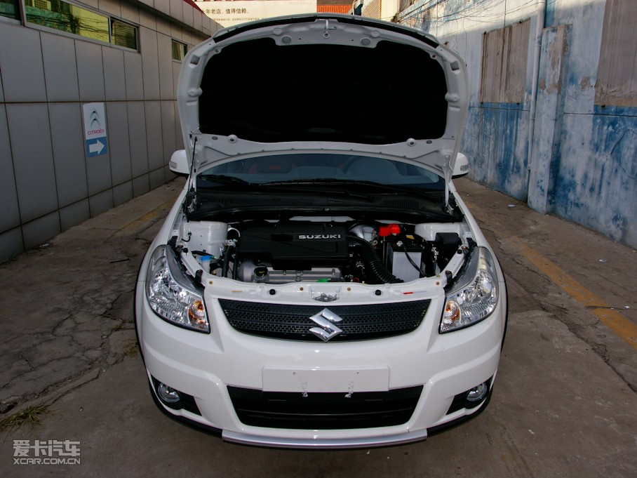 2011ZSX4Ɏ 1.6L Ԅ\