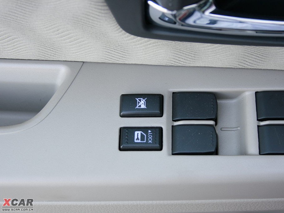 2009ZSX4Ɏ 1.6L ք\Ӱ