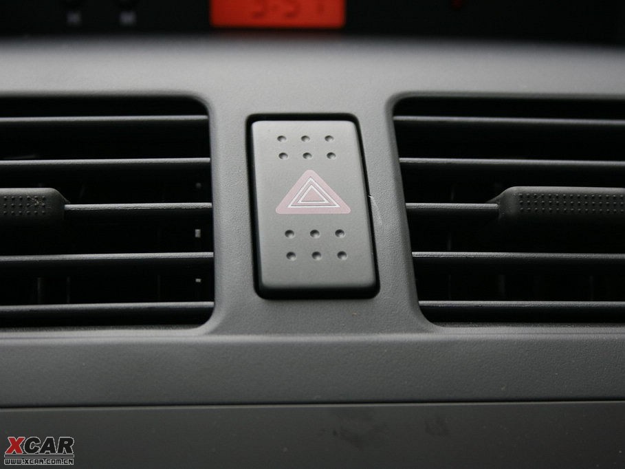 2009ZSX4Ɏ 1.6L ք\Ӱ