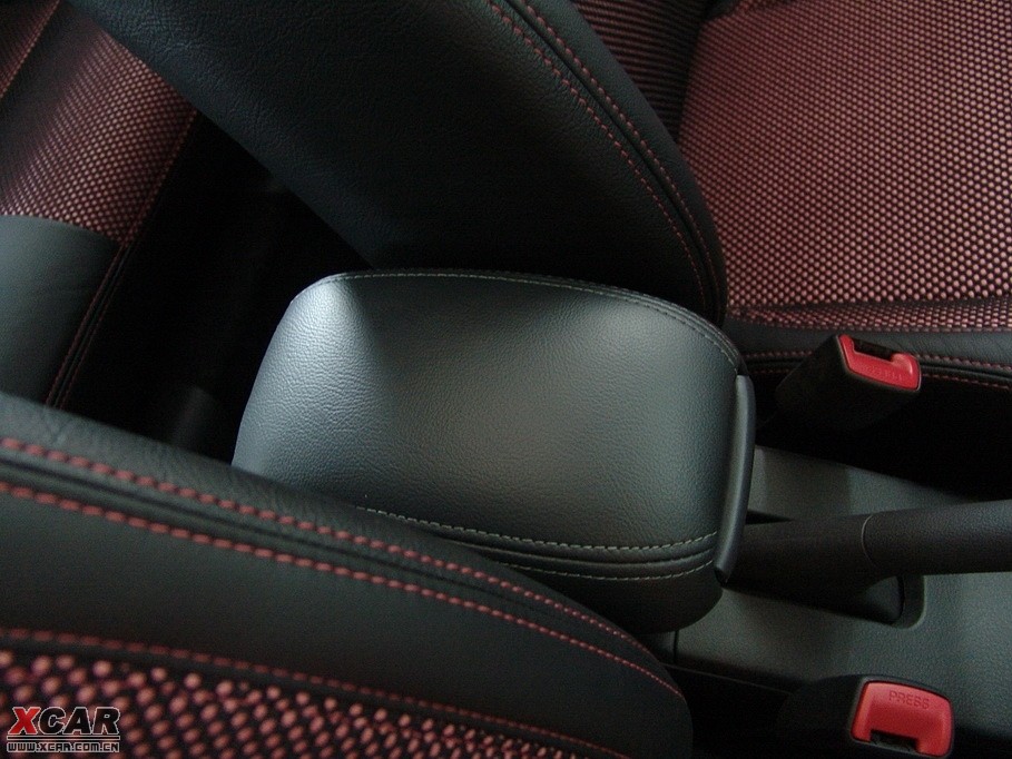 2009ZSX4Ɏ 1.8L ք\Ӱ