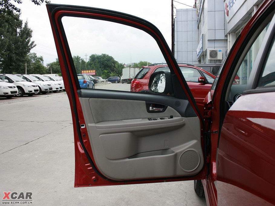 2009ZSX4Ɏ 1.6L ք\Ӱ