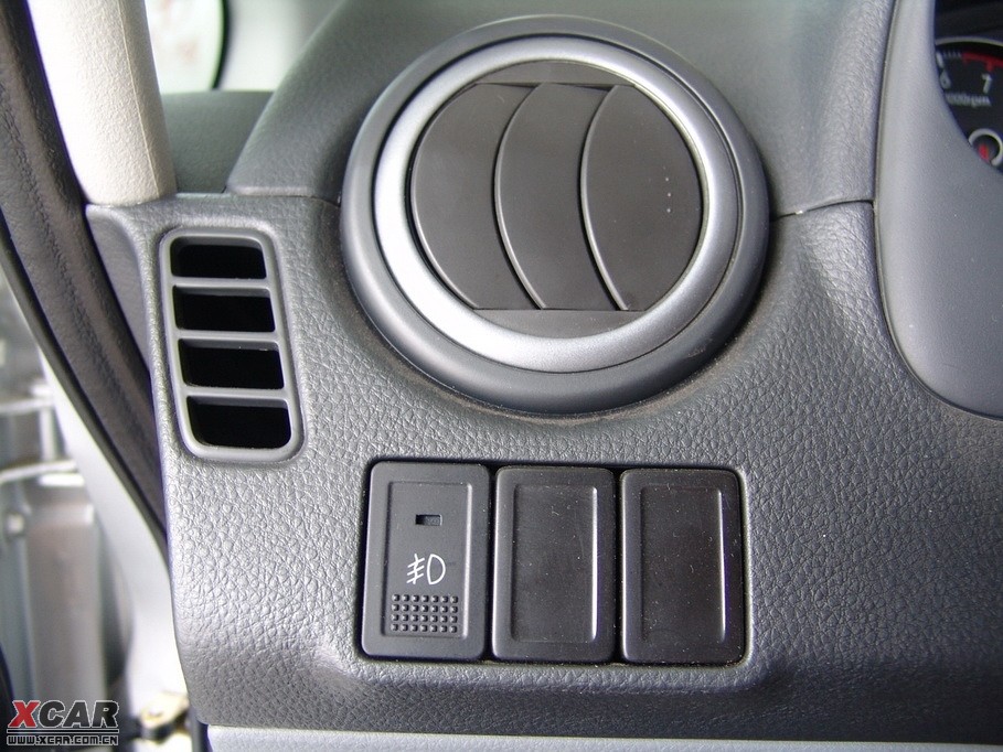 2009�����ZSX4�Ɏ� 1.8L �ք��\�Ӱ�