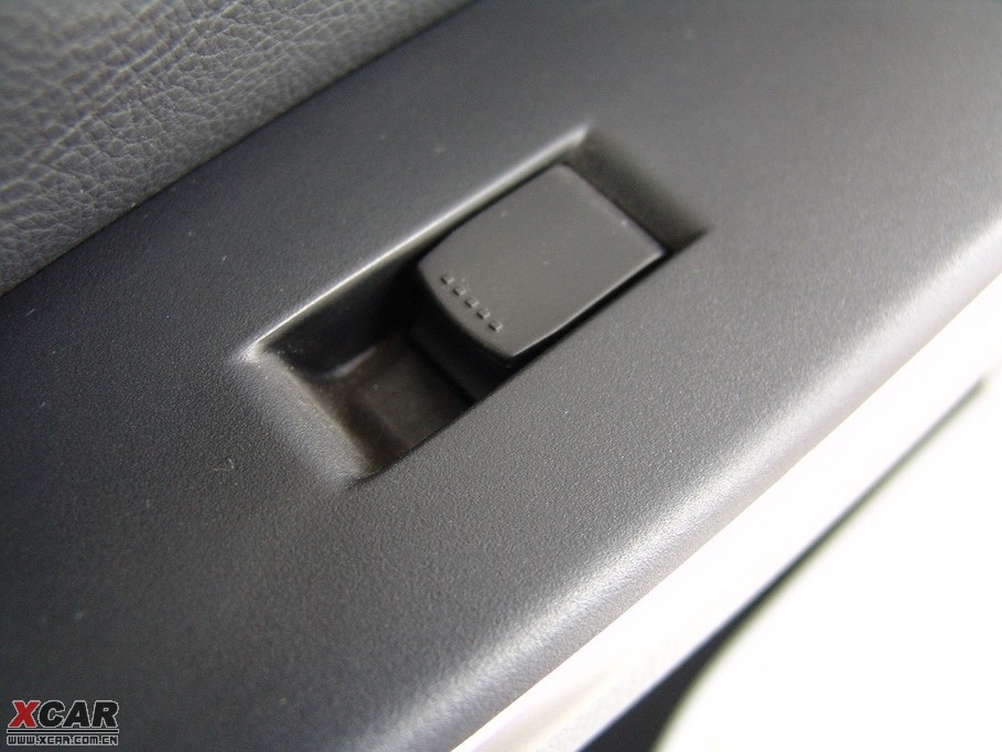 2009ZSX4Ɏ 1.8L ք\Ӱ