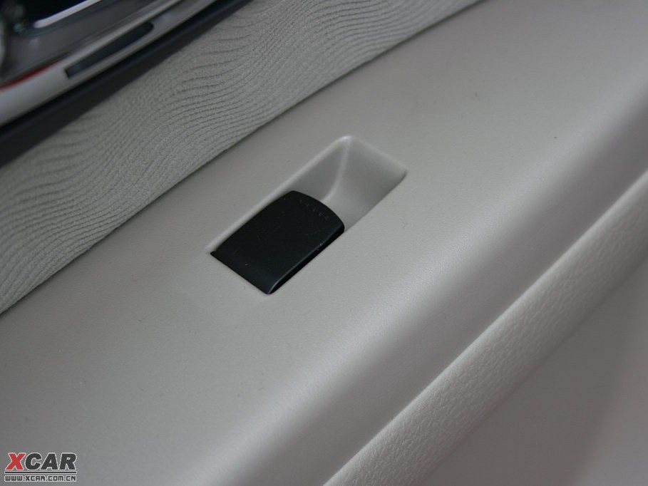 2009ZSX4Ɏ 1.6L ք\Ӱ