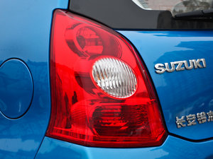 2009款1.0L 手动豪华版 细节外观