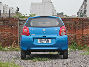2009款1.0L 手动舒适版 正后	