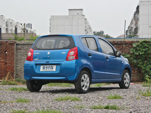 2009款1.0L 手动舒适版 整体外观
