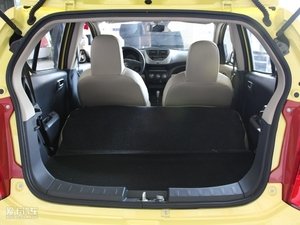 2009款1.0L 自动豪华版 行李厢空间