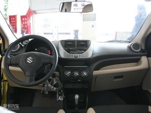 2009款1.0L 自动豪华版 内饰全景