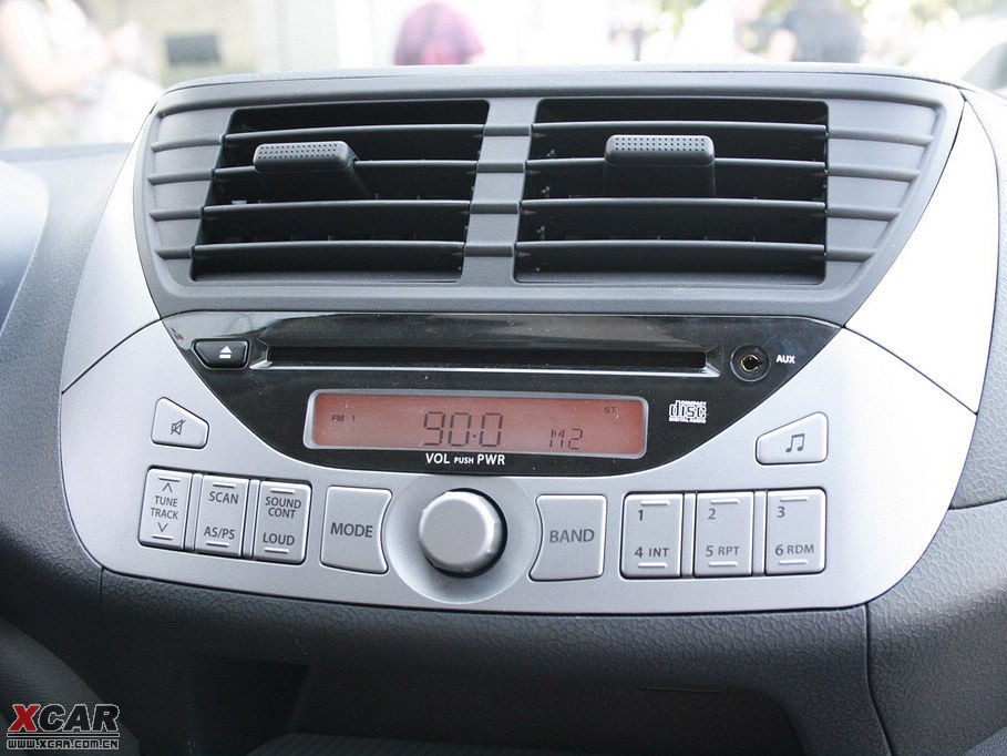 2009 1.0L ֶ