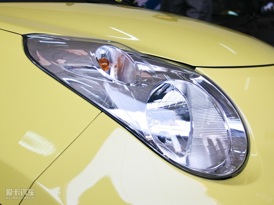 2009?yun)W 1.0L Ԅ(dng)A