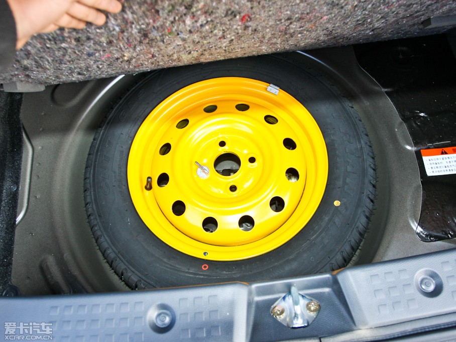 2011������ 1.5L �ք��\�Ӱ�