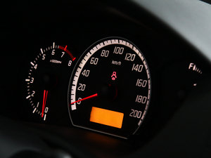 20111.5L ք\Ӱ п؅^