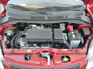 2011款1.3L 手动超值版 发动机