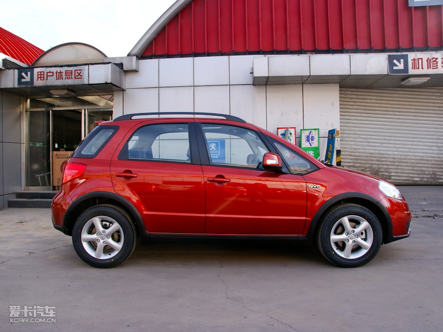 2011ZSX4Ɏ 1.6L ք\
