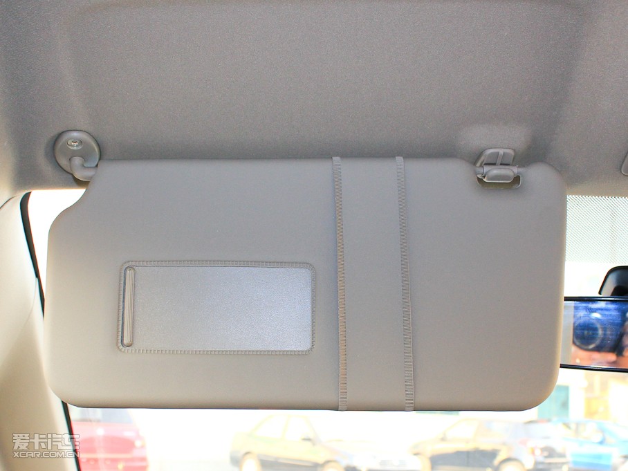 2011ZSX4Ɏ 1.6L Ԅ`Ӱ