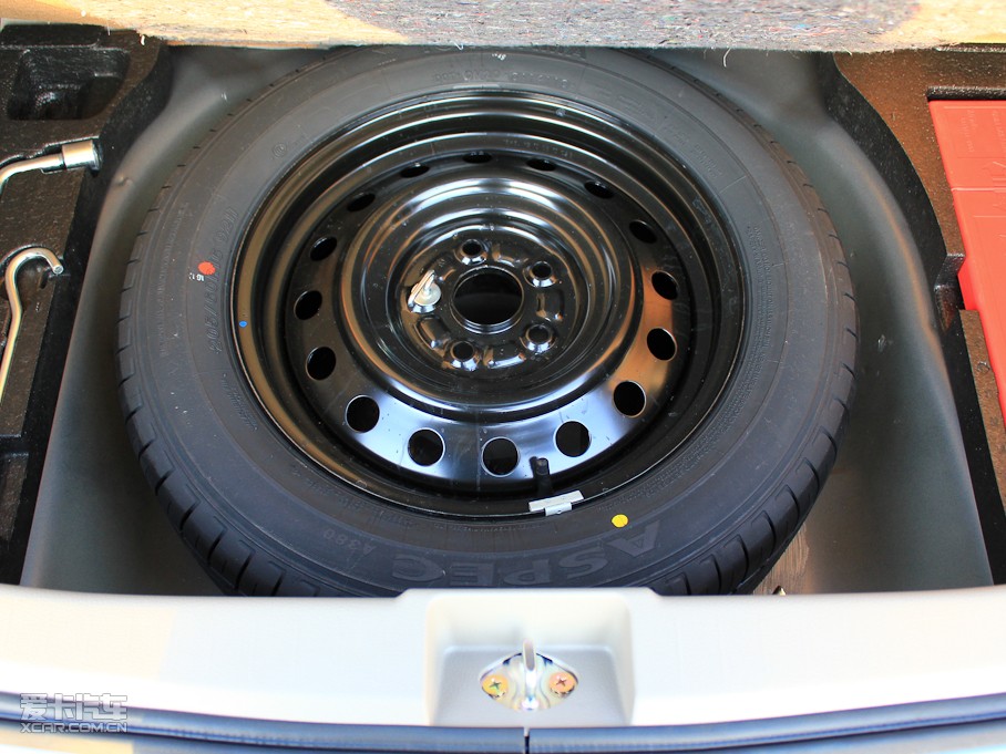 2011ZSX4Ɏ 1.6L Ԅ`Ӱ